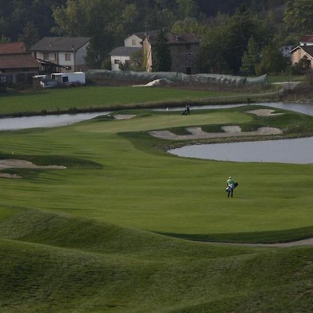 Golf Valcurone Hotel Momperone Exterior foto
